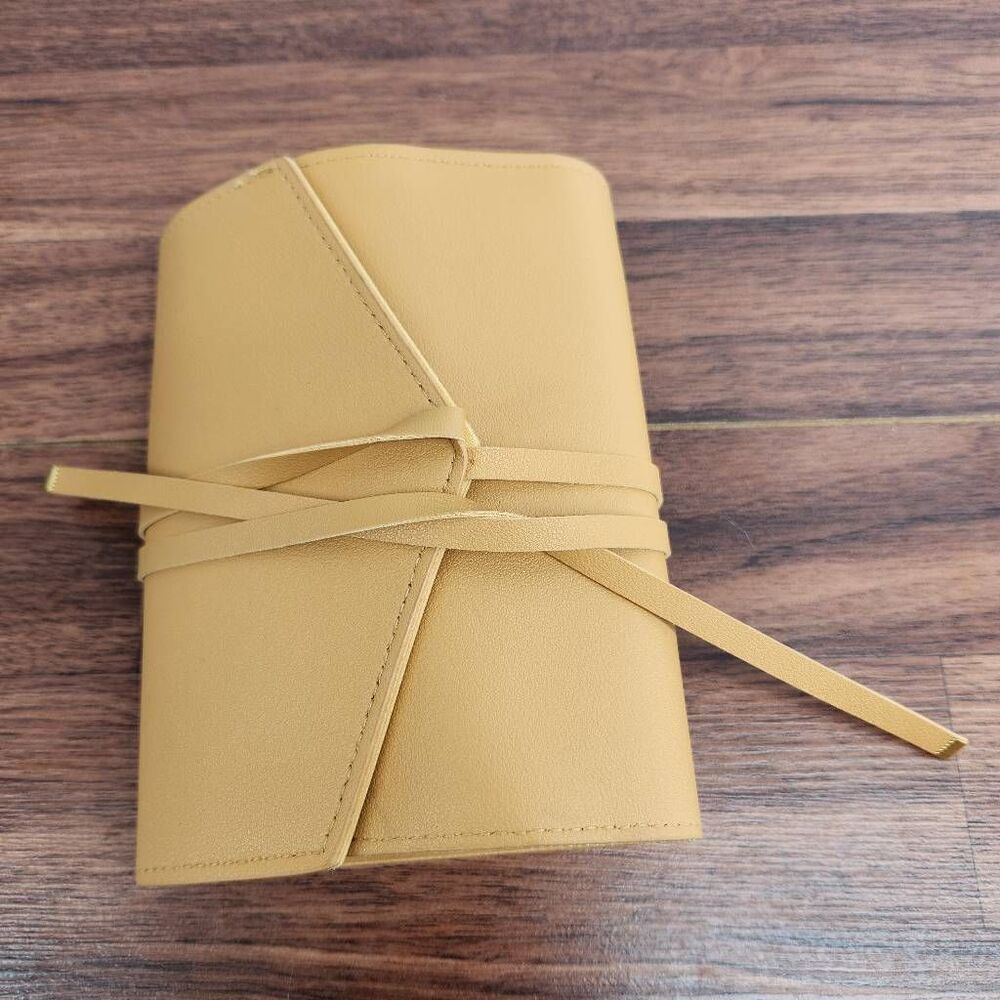 Glass Ladder Co “The Katherine” Tan Brown Vegan (faux) Leather Tech / make up br